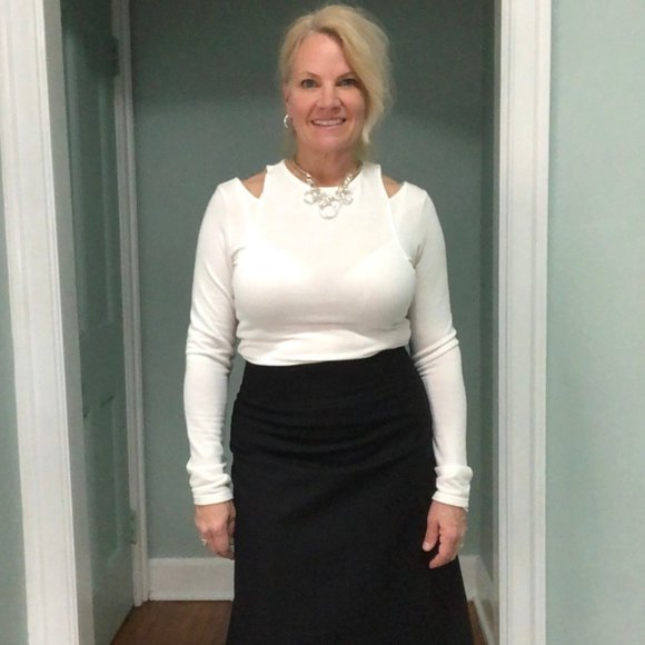 Cream, long sleeve top with shoulder cut-outs - Picture 2 of 3